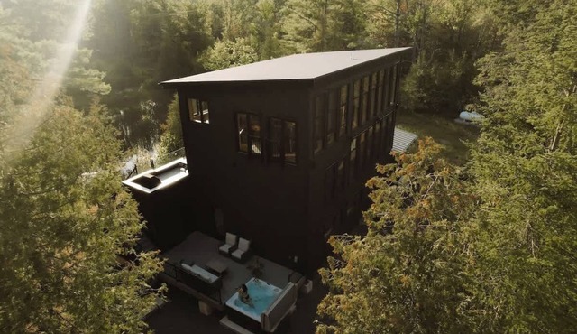Killarney Point Lake House