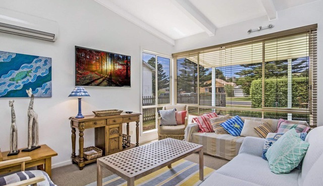 Killead On East - ultimate family beach shack