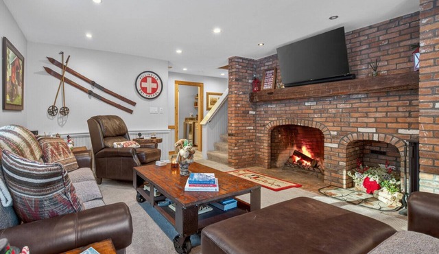 Killington Chalet w/Hot Tub, Patio & Views!