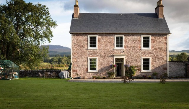 Kilmaronock Manse B&B