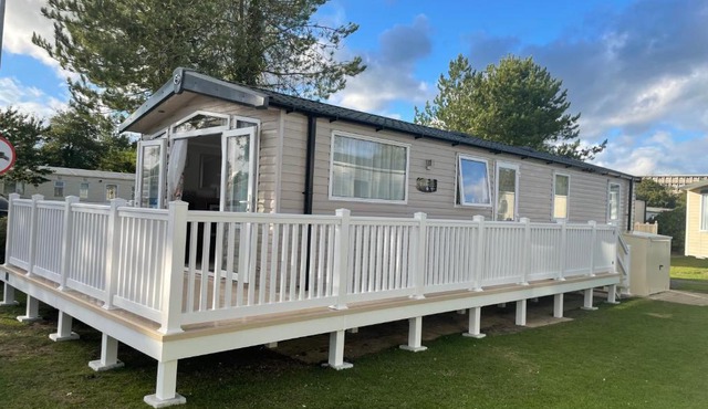 Kiln Park Private Hire Tern