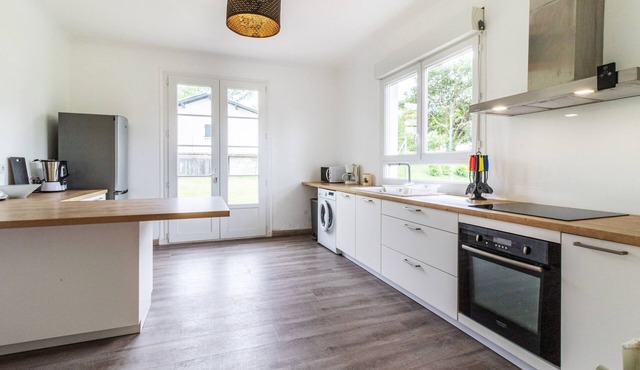 Kiloredy - Three Bedroom House, Sleeps 6