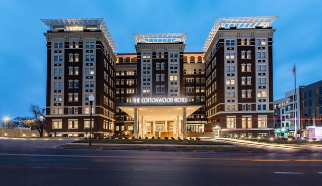 Kimpton Cottonwood by IHG