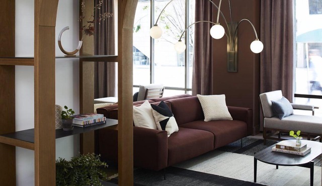 Kimpton Saint George by IHG