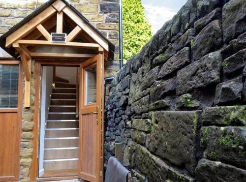 Kinder Apartment Central Glossop