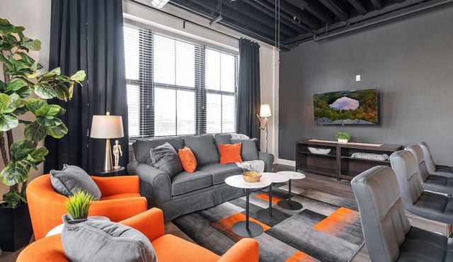 KING 1BR Apt Free Parking Germantown - Near Temple, La Salle, Einstein