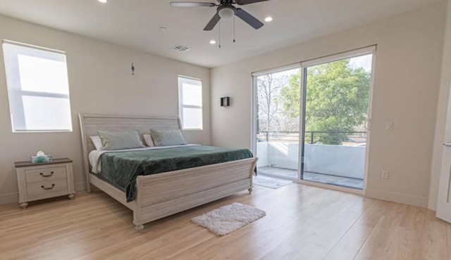 King 4BD/4BR NEW Luxury House