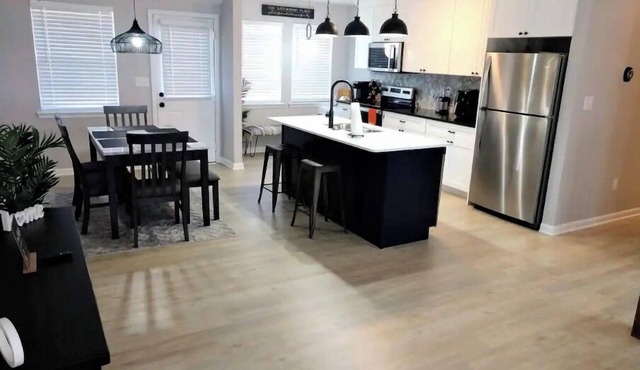 KING BED/FAMILY FRIENDLY/GAMEROOM‼/NEAR CROSSPLEX