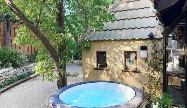 ☀KING BED RETREAT →HOT TUB,AC, 15 MIN🏔HIKING