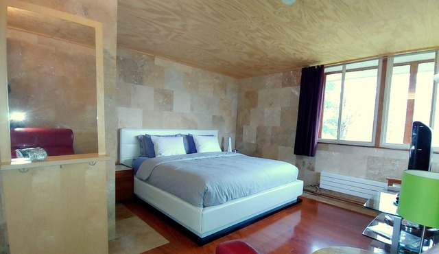 King Bed - Signature Style