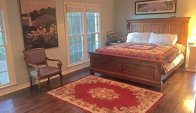 King Bed Suite in Farm House on rural sheep and goat farm