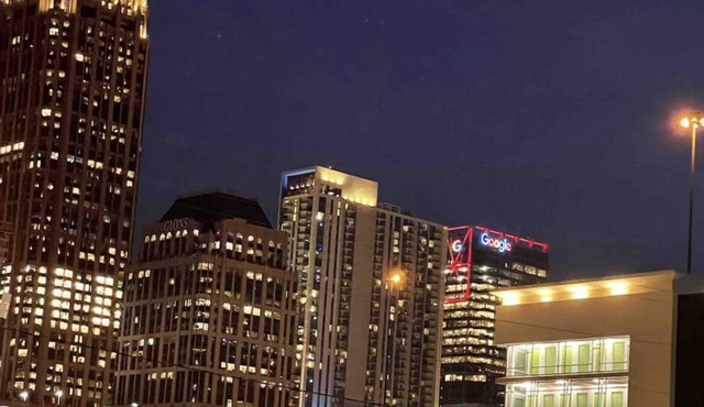 King Bed Townhouse in Atlantic Station