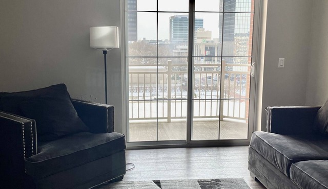 King Bedroom w/Balcony Downtown