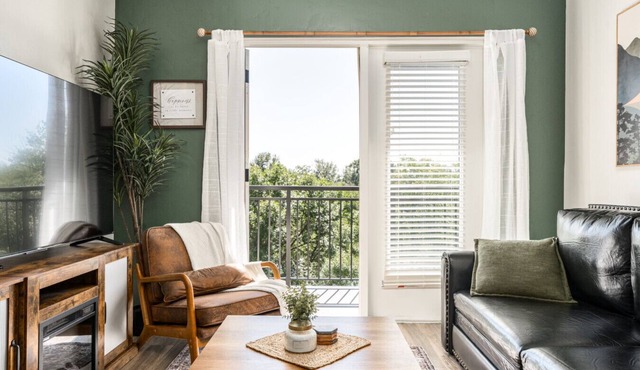 King Beds, Hot Tub, Coffee Bar, Balcony