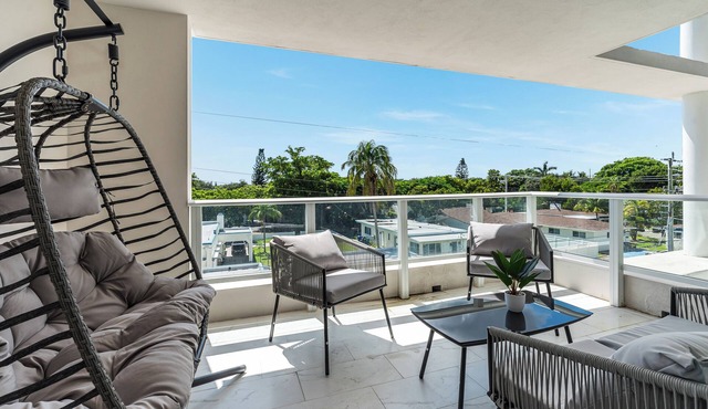 King Beds, Rooftop, Balcony, Gym, Pool