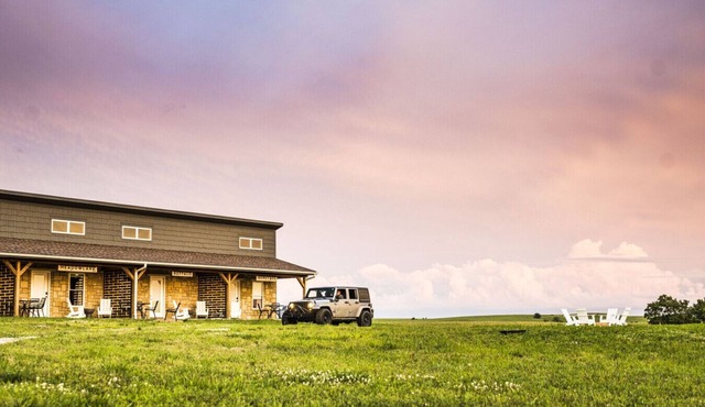 King Cabin Room Prairie Clover