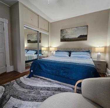 King Comfort Retreat