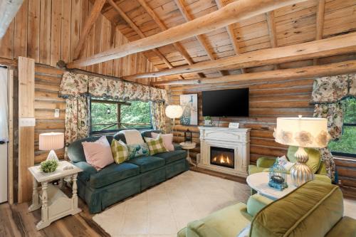 King-Delicately decorated-Log cabin charm-Front porch living-The Pampered Peacock