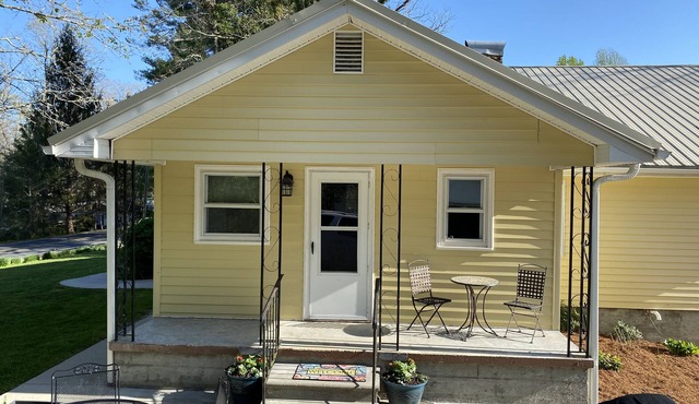 King Family Farmstead- Spacious family home