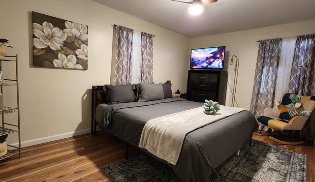 King & Queen beds, Nucor WELCOME NO LAUNDRY AMENITIES AVAILABLE