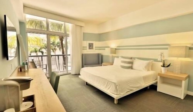 King Room Near Playa Miami Beach MIA