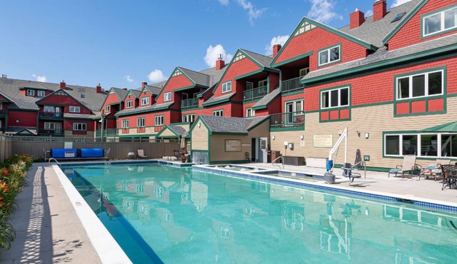 King Room | Ski-In Resort Stay