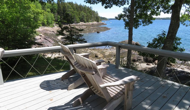 KING'S POINT, SLEEPS 4 ON BEAUTIFUL EGGEMOGGIN REACH