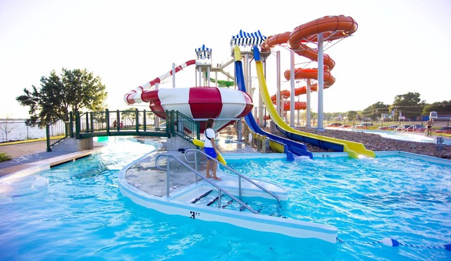 King's Pointe Waterpark Resort