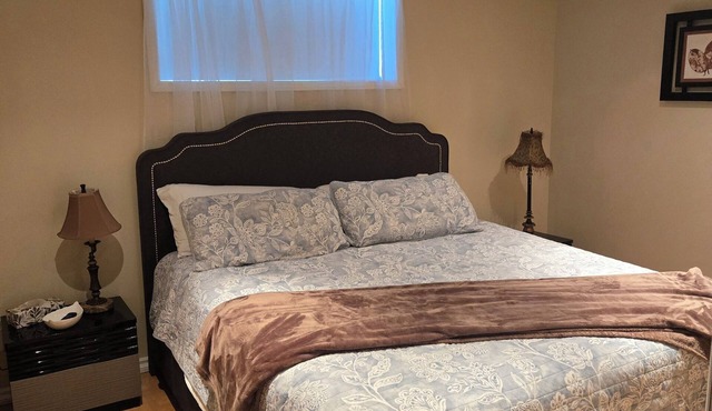 King size bed with continental breakfast.