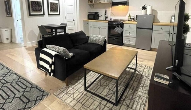 King Studio | Near Domain + Summer Nights ATX