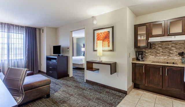 King Suite | Free Breakfast, Indoor Pool
