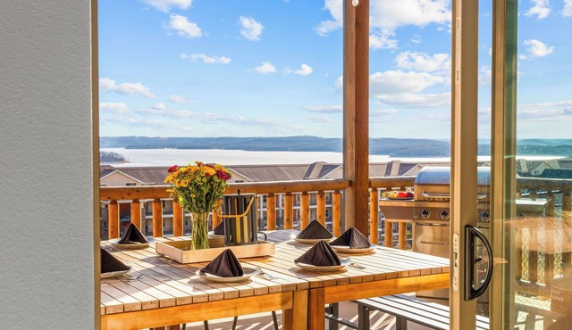 King Suites|Bunk Room|Ensuite Baths| Attractions