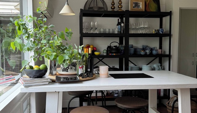 Kingaley Farmstay Retreat - river side 20 acres of bliss - Pet Friendly!