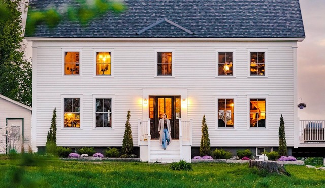 Kingdom Carriage House, Historic Home on 35 Acres in the Northeast Kingdom