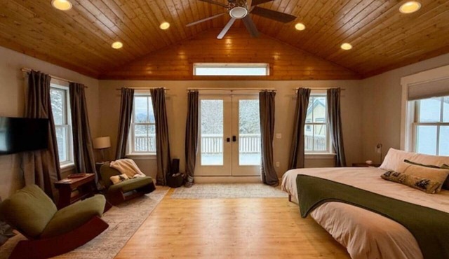 Kingdom Trails Retreat | Hot Tub, Sauna & Mt Views