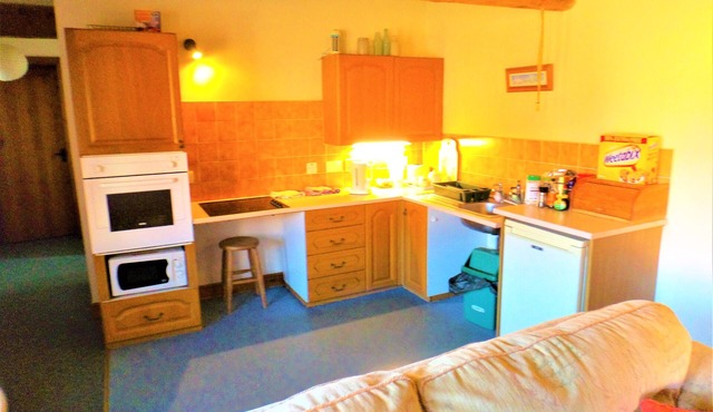 Kingfisher Cottage. Accessible two bedroom bungalow on a family farm