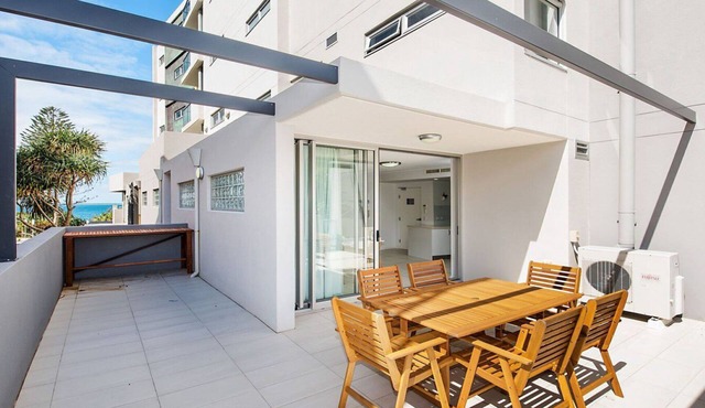 Kings Edge Unit 2 Kings Beach QLD