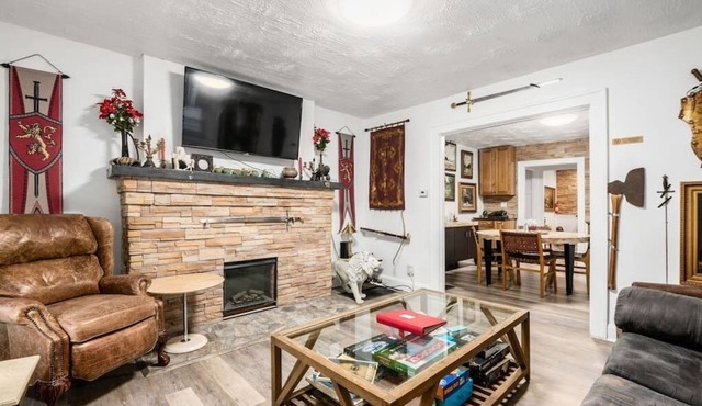 ★King’s Landing Duplex close to OSU/Short North ★