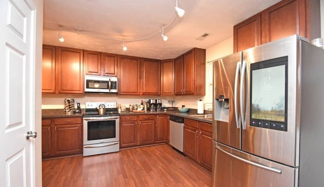 Kings Manor · The Best of North Cincinnati @ Kings Manor