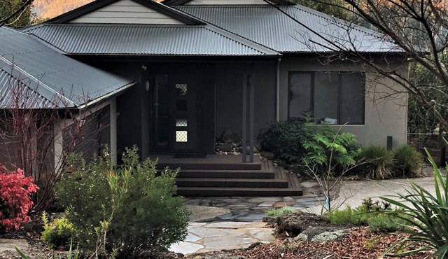 KINGS VIEW - Breathtaking mountain views