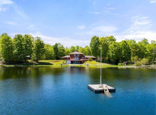 Kings Wee Castle 6BR Serene Luxury Family Retreat