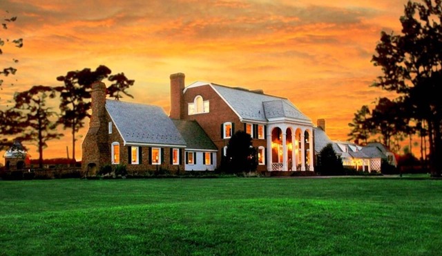 Kingsbay Mansion & Vacation Houses