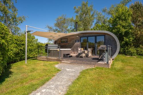 Kingsdale Luxury Pod with Hot Tub at Fell View Park Kirkby Lonsdale