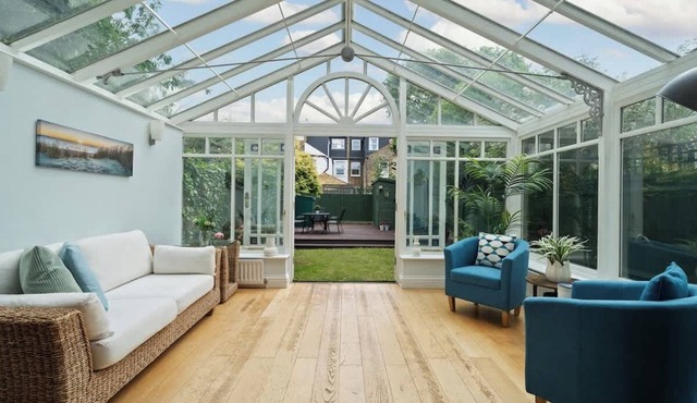 Kingston 3 Bedroom Home | Relaxed Comfort for Family & Work