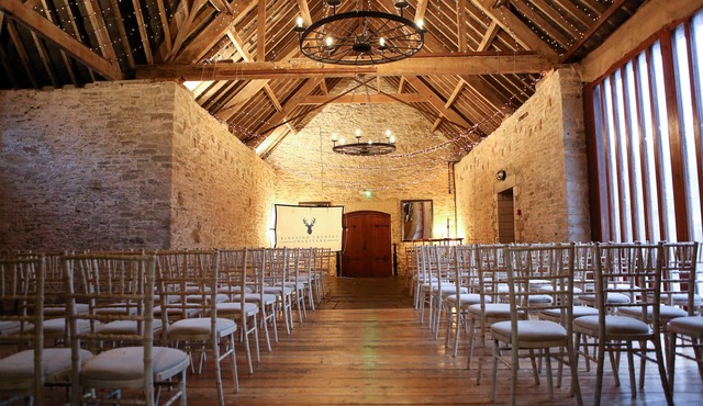 Kingston Country Courtyard