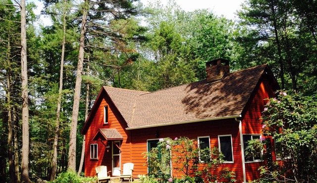 Kingston/Hurley country escape.