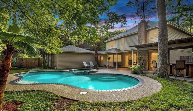 Kingwood Retreat w/Pool, Spa & Game Room in the Tranquil Livable Forest