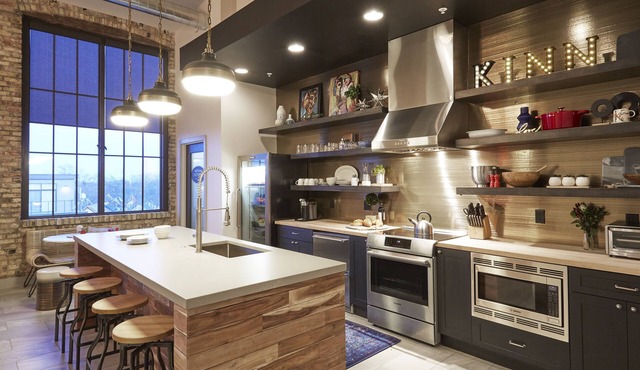 Kinn Guesthouse Bay View