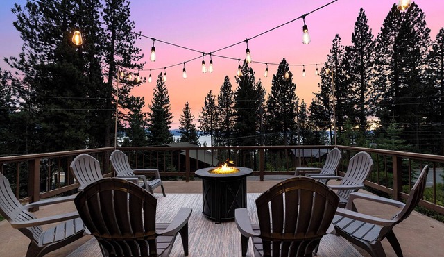 Kinpine House | 7BR w/Lake Views, Room to Gather & Styled Mountain Comfort