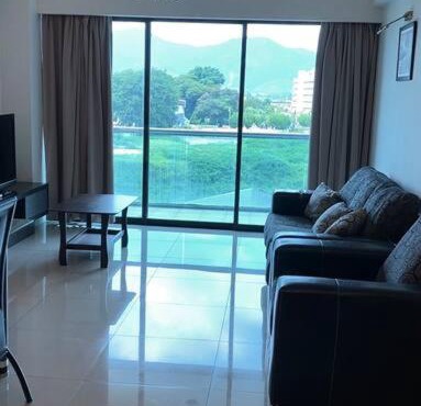 Kinta Riverfront Apartment@Homestay